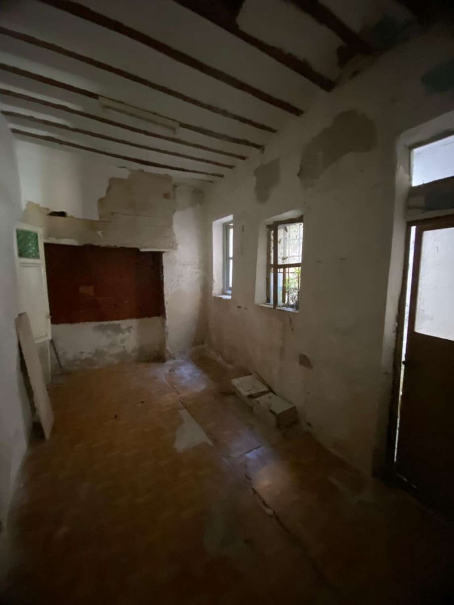 Kaupallinen myytävänä paikassa Velez-Blanco - 46 000 € (Ref: 9651596)