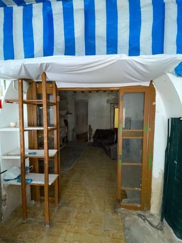 Commercial for sale in Vélez-Blanco - € 46,000 (Ref: 9651596)