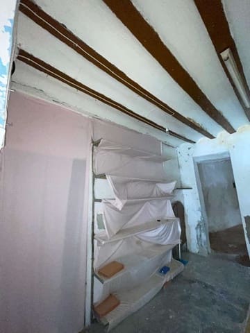 Commercial for sale in Vélez-Blanco - € 46,000 (Ref: 9651596)