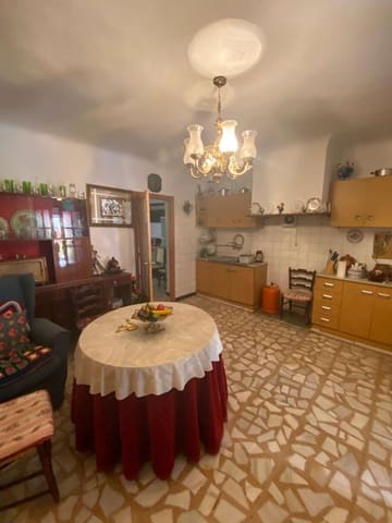 5 soveværelse Rækkehus til salg i Vélez-Rubio med garage - € 98.000 (Ref: 9651597)