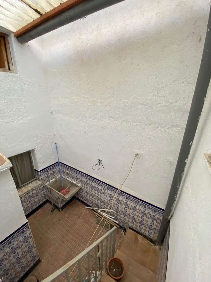 5 soveværelse Rækkehus til salg i Velez-Rubio med garage - € 98.000 (Ref: 9651597)