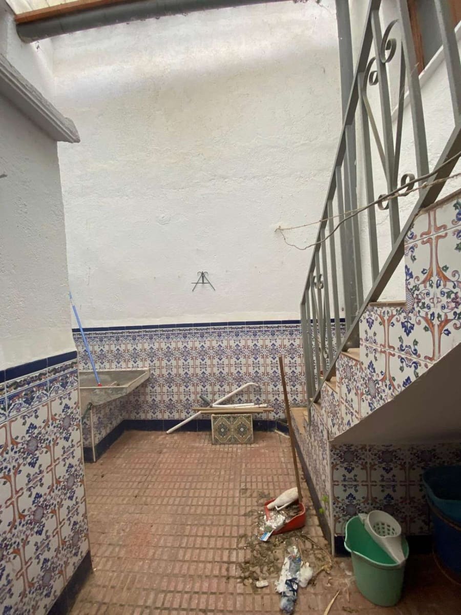 5 soveværelse Rækkehus til salg i Velez-Rubio med garage - € 98.000 (Ref: 9651597)