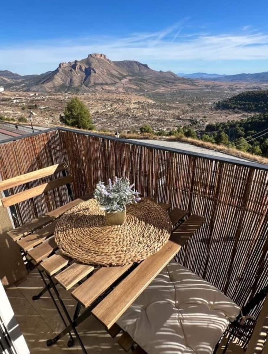 Apartamento de 3 habitaciones en Vélez-Blanco en venta - 105.000 € (Ref: 9651599)