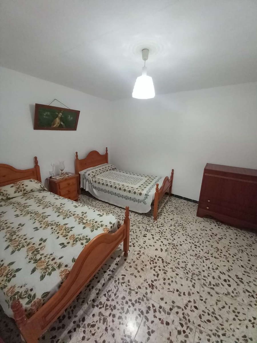 2 bedroom Townhouse for sale in Velez-Blanco - € 75,000 (Ref: 9651600)