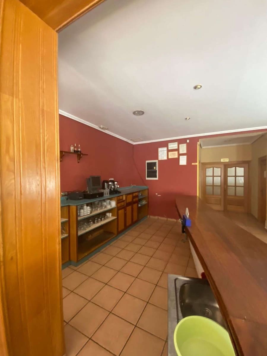 Kaupallinen myytävänä paikassa Maria - 234 000 € (Ref: 9651601)