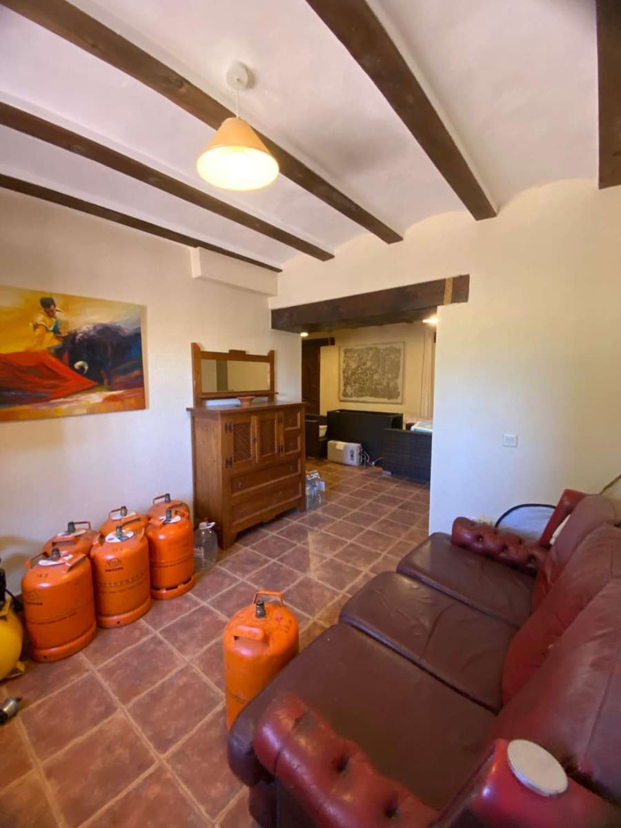 Townhouse for sale in Oria with pool - € 169,000 (Ref: 9735227)