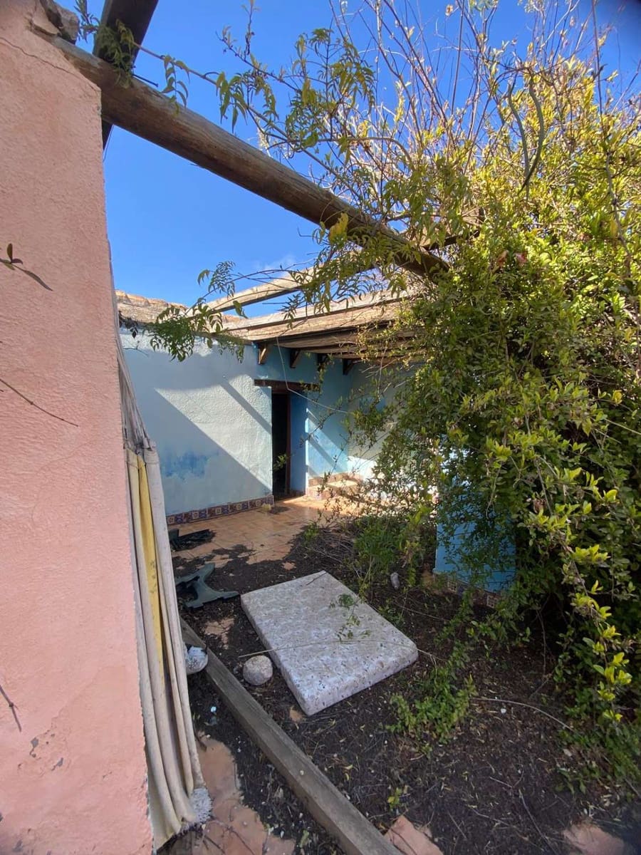 Townhouse for sale in Oria with pool - € 169,000 (Ref: 9735227)