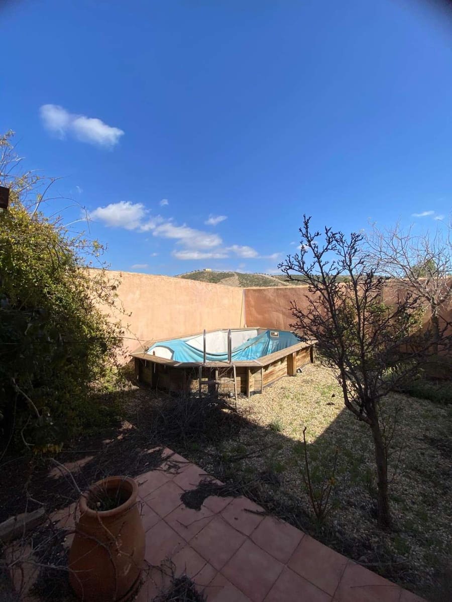 Townhouse for sale in Oria with pool - € 169,000 (Ref: 9735227)