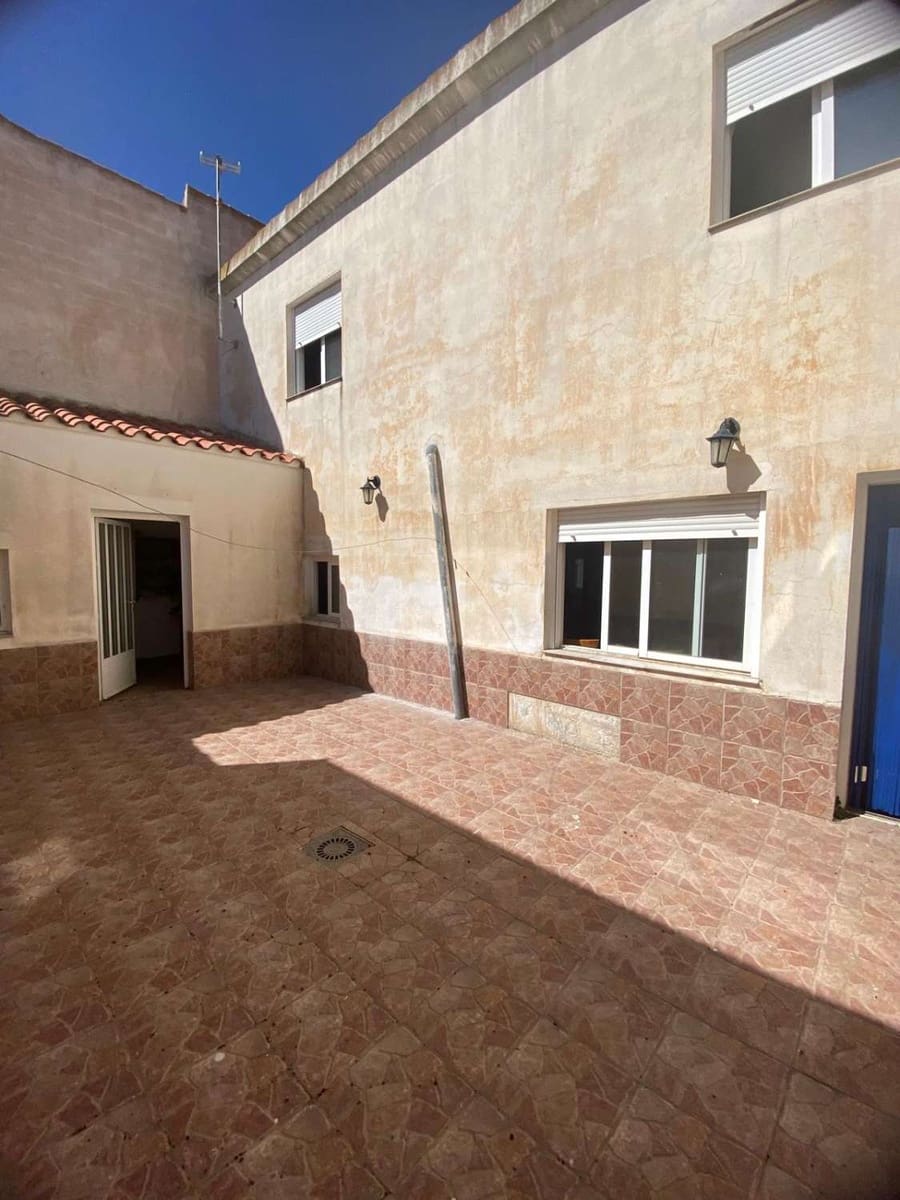 4 bedroom Townhouse for sale in Oria - € 85,000 (Ref: 9735228)
