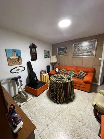 4 bedroom Townhouse for sale in Vélez-Blanco with garage - € 126,000 (Ref: 9735230)