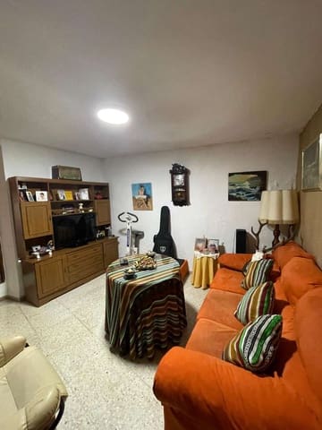 4 bedroom Townhouse for sale in Vélez-Blanco with garage - € 126,000 (Ref: 9735230)