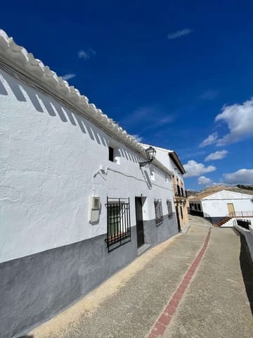 4 bedroom Townhouse for sale in Vélez-Blanco with garage - € 126,000 (Ref: 9735230)