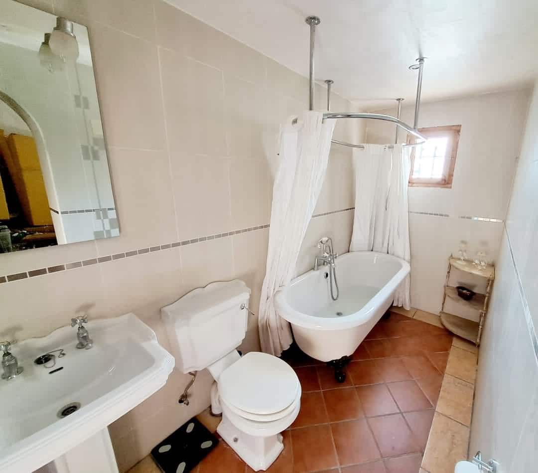 Chalet de 7 habitaciones en Cantoria en venta con piscina - 299.995 € (Ref: 9798753)