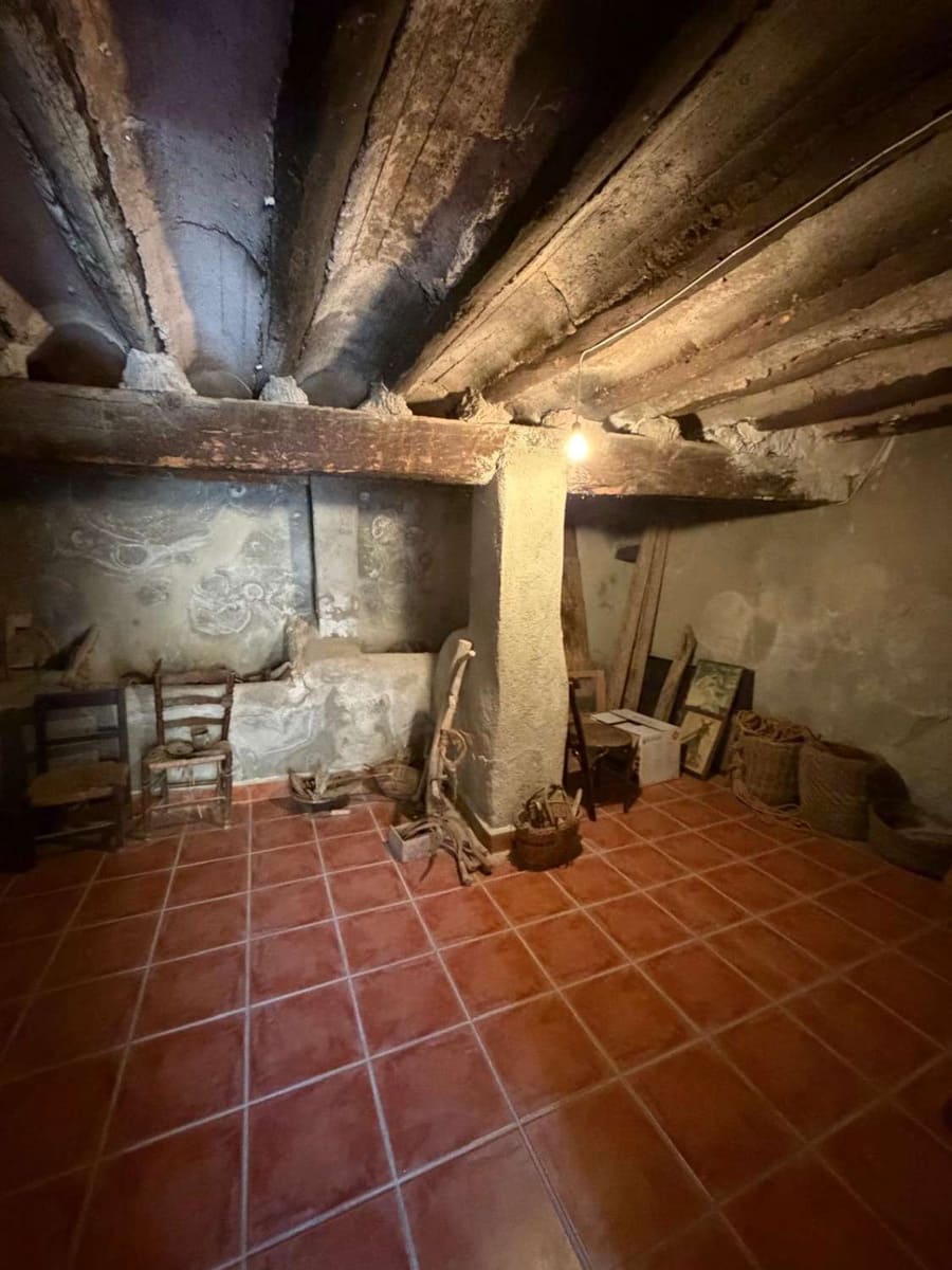 3 bedroom Terraced Villa for sale in Velez-Blanco - € 150,000 (Ref: 9861564)