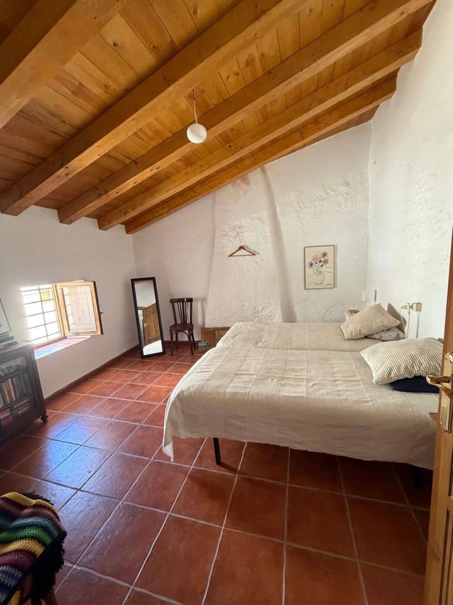 3 bedroom Terraced Villa for sale in Velez-Blanco - € 150,000 (Ref: 9861564)