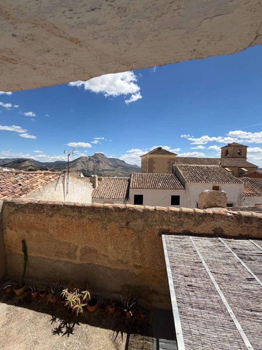 3 bedroom Terraced Villa for sale in Velez-Blanco - € 150,000 (Ref: 9861564)