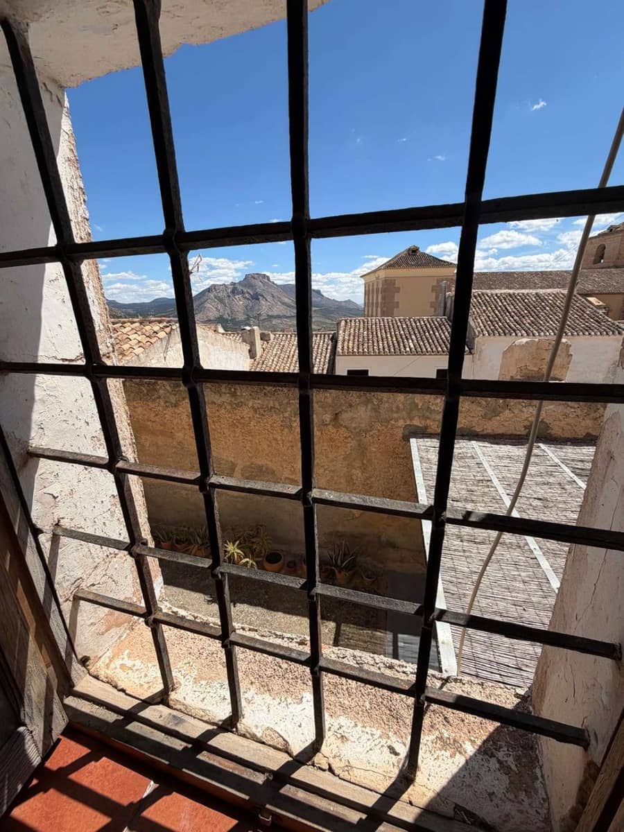 3 bedroom Terraced Villa for sale in Velez-Blanco - € 150,000 (Ref: 9861564)
