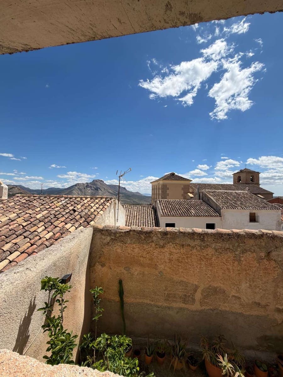 3 bedroom Terraced Villa for sale in Velez-Blanco - € 150,000 (Ref: 9861564)