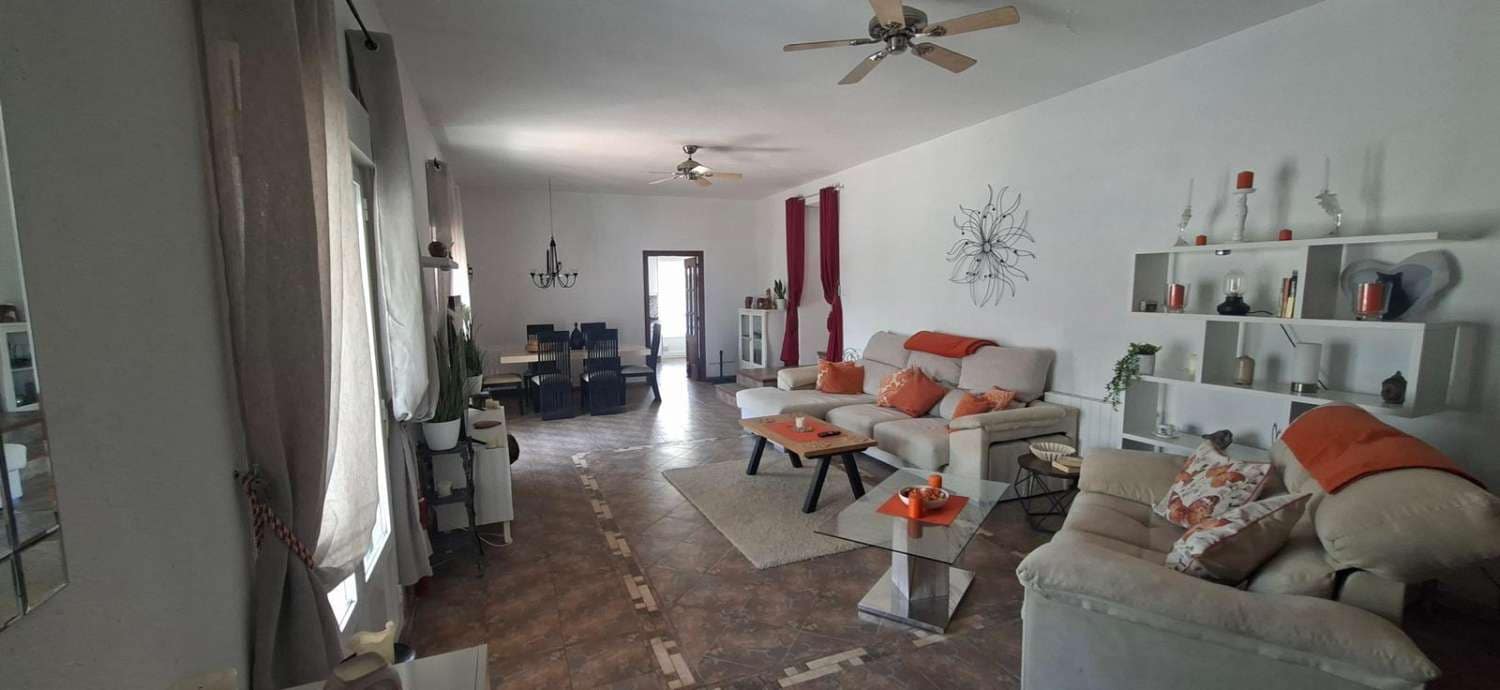 4 camera da letto Villa in vendita in Velez-Rubio con piscina - 349.000 € (Rif: 9861565)