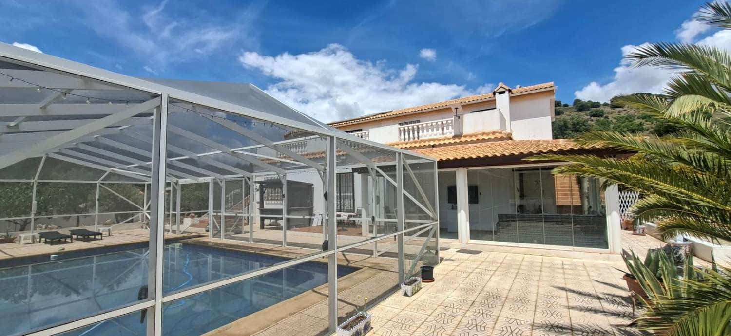4 camera da letto Villa in vendita in Velez-Rubio con piscina - 349.000 € (Rif: 9861565)