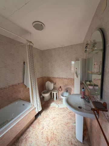 3 slaapkamer Huis te koop in Vélez-Blanco - € 38.000 (Ref: 9861566)