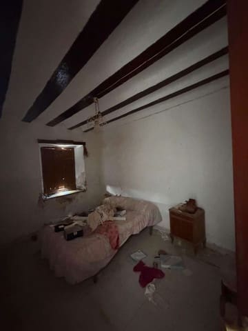 3 slaapkamer Huis te koop in Vélez-Blanco - € 38.000 (Ref: 9861566)