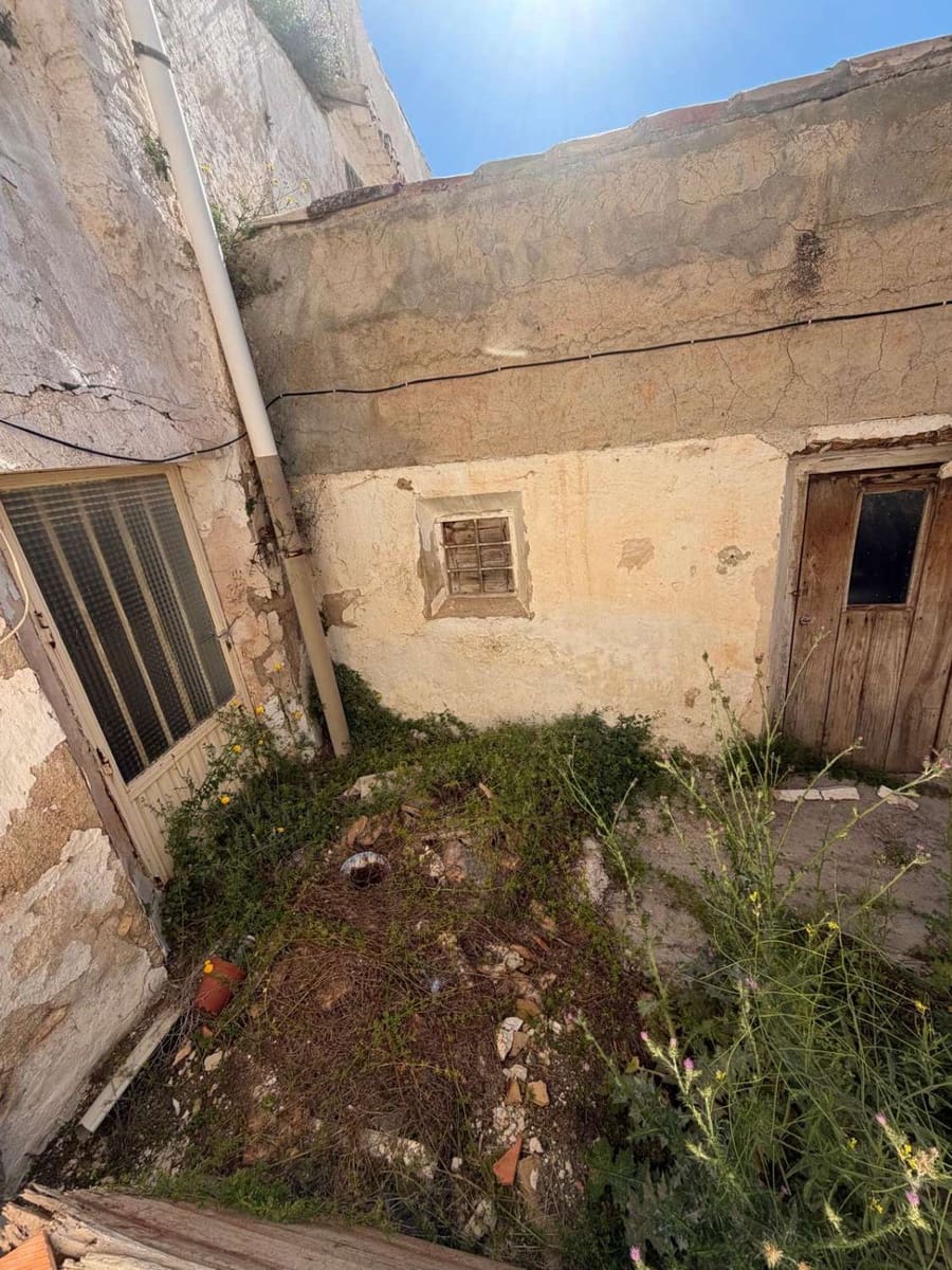 3 quarto Moradia Geminada para venda em Velez-Blanco - 38 000 € (Ref: 9861566)