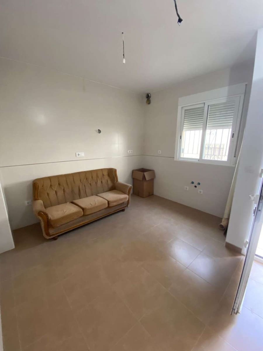 4 bedroom Townhouse for sale in Chirivel - € 90,000 (Ref: 9861567)