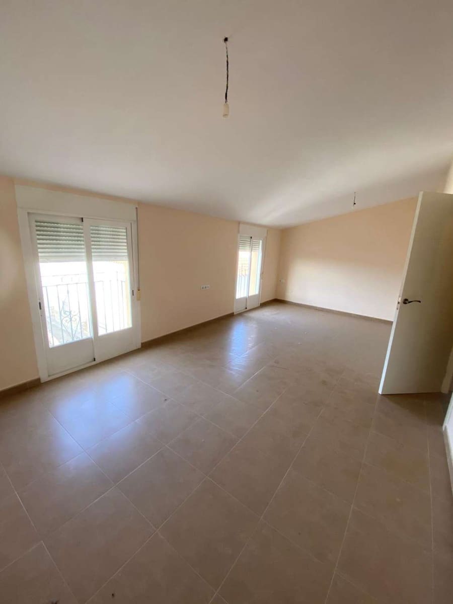 4 bedroom Townhouse for sale in Chirivel - € 90,000 (Ref: 9861567)