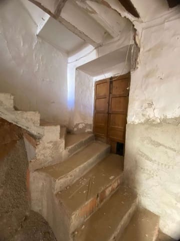 5 slaapkamer Huis te koop in Vélez-Rubio - € 75.000 (Ref: 9861568)