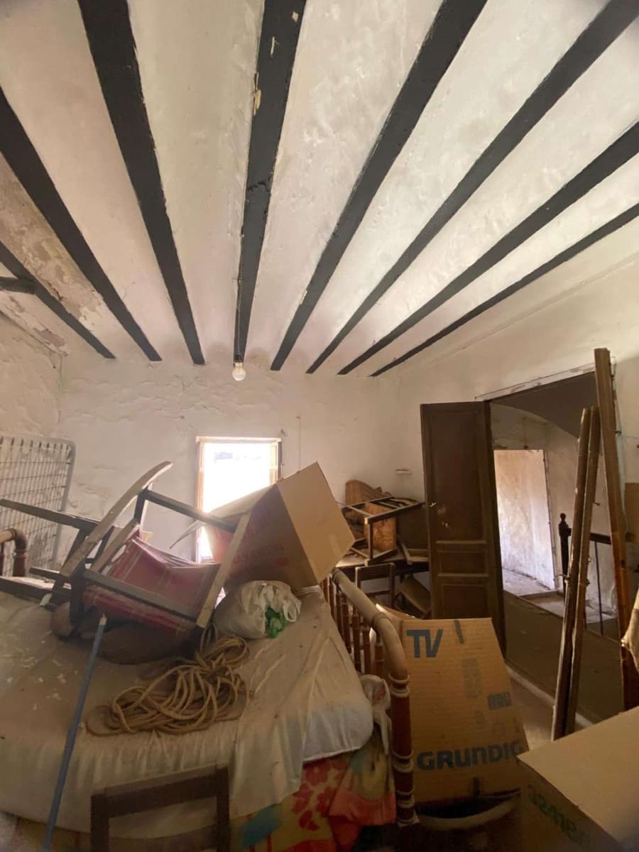5 slaapkamer Huis te koop in Velez-Rubio - € 75.000 (Ref: 9861568)