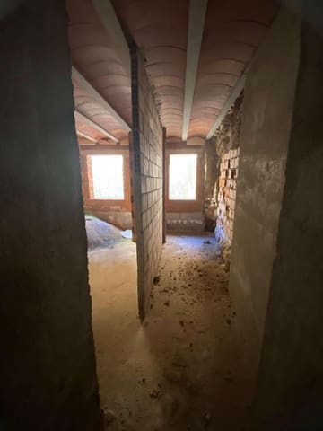 5 slaapkamer Huis te koop in Vélez-Rubio - € 75.000 (Ref: 9861568)