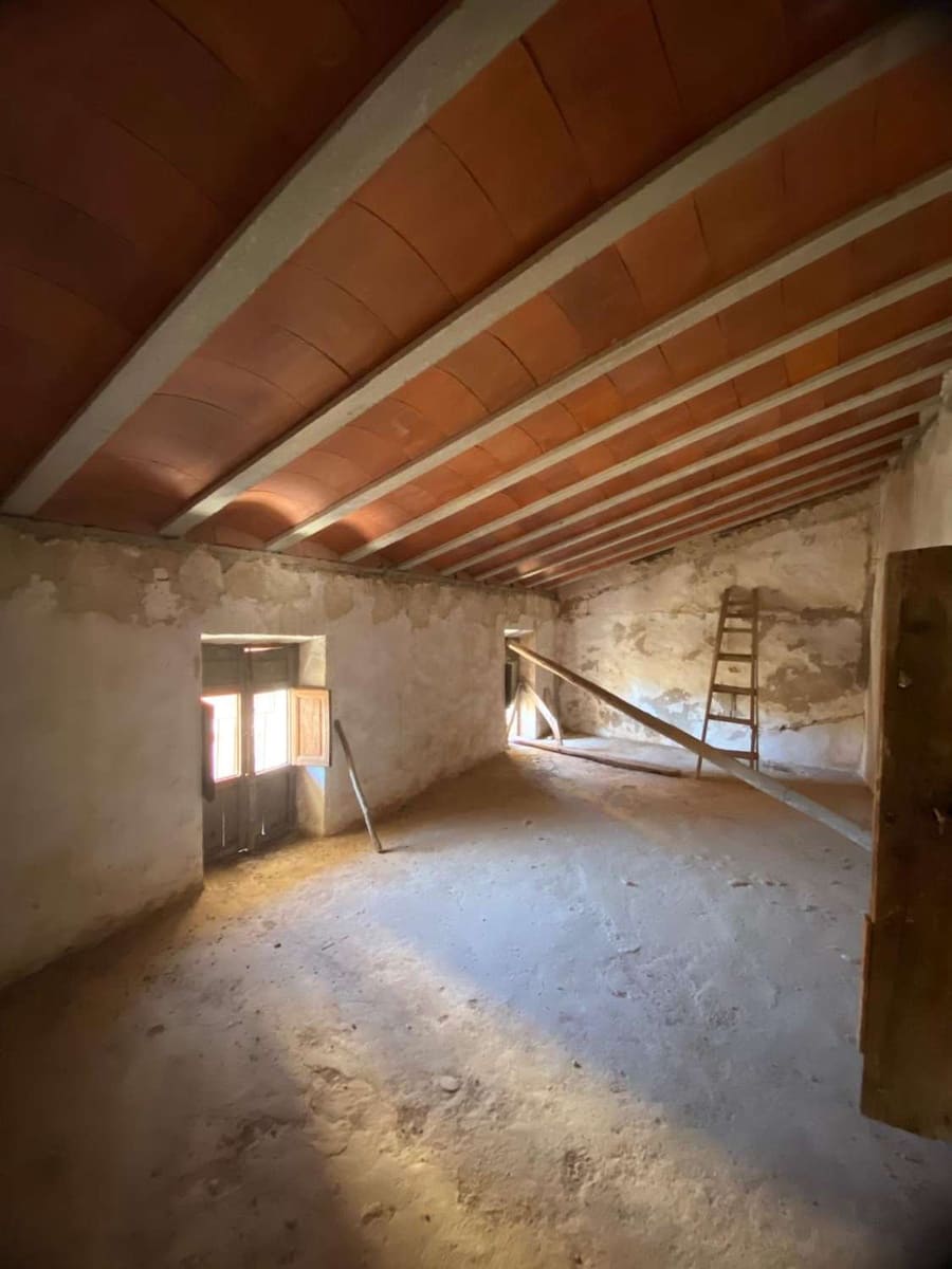 5 slaapkamer Huis te koop in Velez-Rubio - € 75.000 (Ref: 9861568)