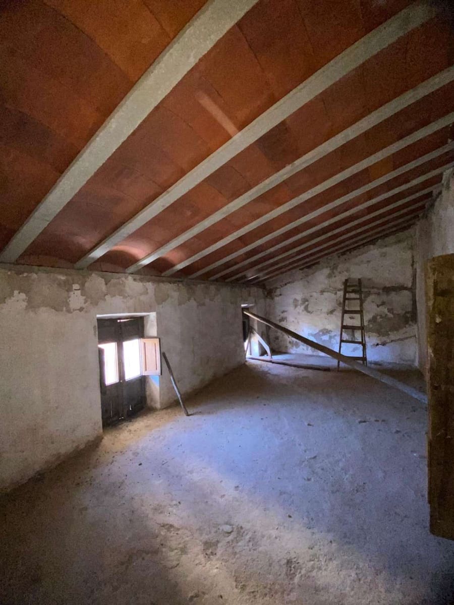 5 slaapkamer Huis te koop in Velez-Rubio - € 75.000 (Ref: 9861568)