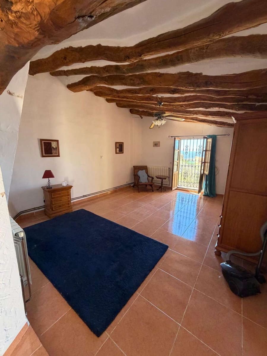 3 soverom Hus til salgs i Oria - € 130 000 (Ref: 9871646)