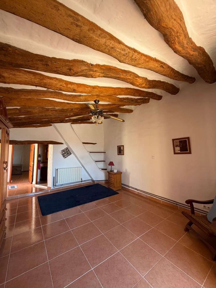 3 soverom Hus til salgs i Oria - € 130 000 (Ref: 9871646)