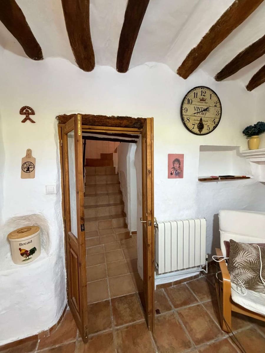 3 soverom Hus til salgs i Oria - € 130 000 (Ref: 9871646)