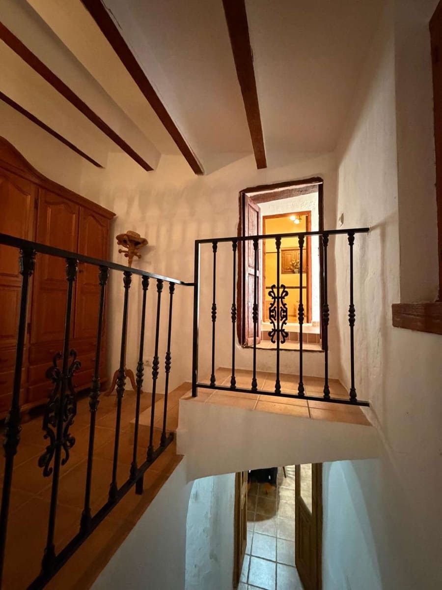 3 soverom Hus til salgs i Oria - € 130 000 (Ref: 9871646)