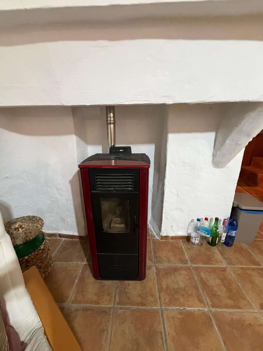 3 soverom Hus til salgs i Oria - € 130 000 (Ref: 9871646)