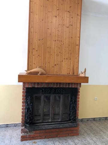 4 bedroom Terraced Villa for rent in Vélez-Rubio - € 500 (Ref: 9926802)