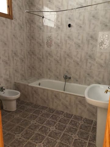 4 bedroom Terraced Villa for rent in Vélez-Rubio - € 500 (Ref: 9926802)
