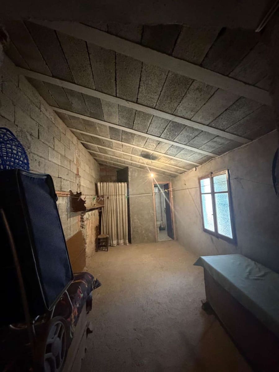 5 bedroom Terraced Villa for sale in Maria - € 60,000 (Ref: 9926803)