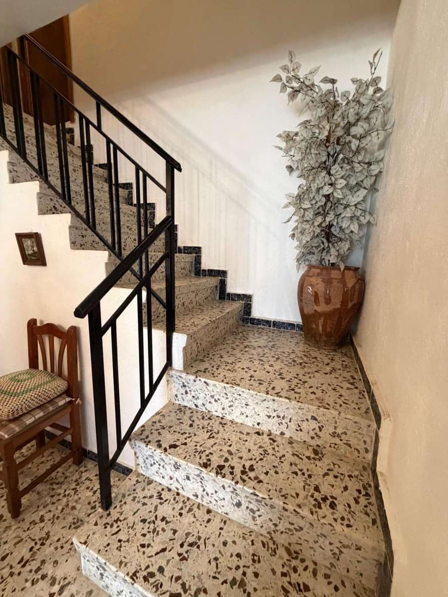 5 bedroom Terraced Villa for sale in Maria - € 60,000 (Ref: 9926803)