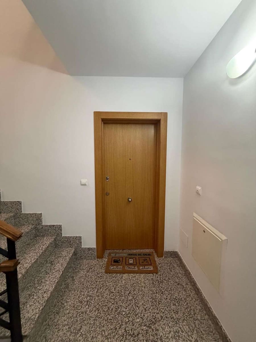 4 bedroom Apartment for sale in Velez-Rubio with garage - € 170,000 (Ref: 9926805)