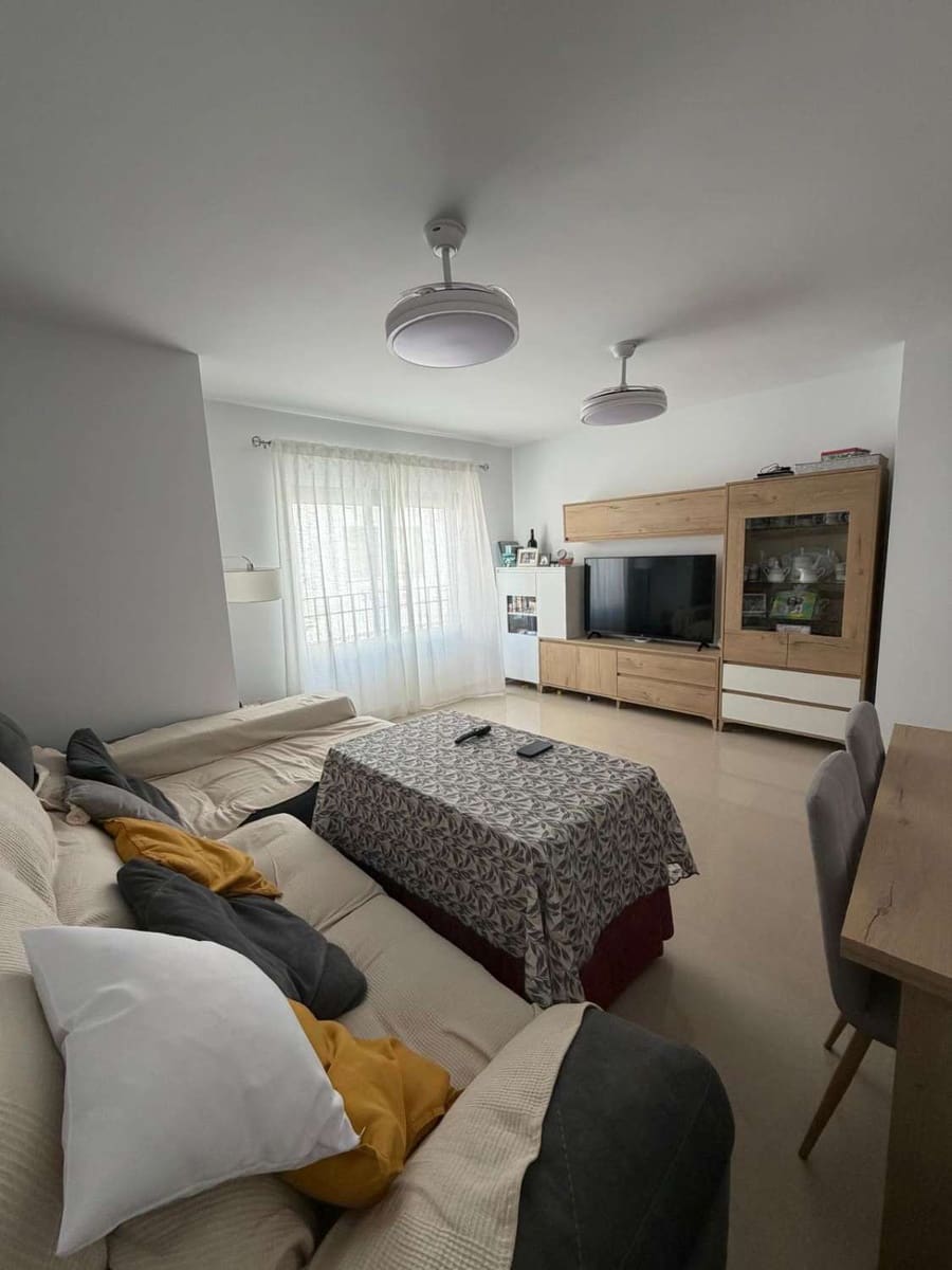 4 bedroom Apartment for sale in Velez-Rubio with garage - € 170,000 (Ref: 9926805)