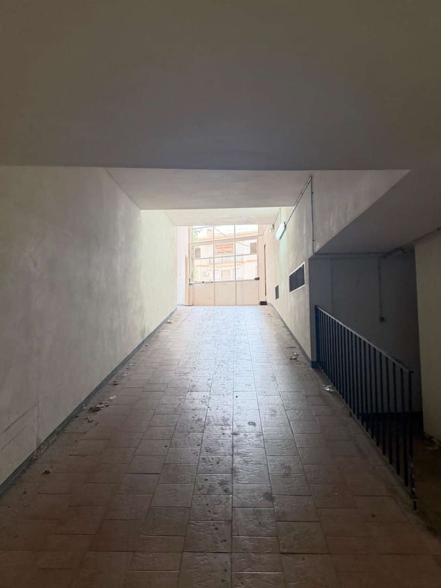 4 bedroom Apartment for sale in Velez-Rubio with garage - € 170,000 (Ref: 9926805)