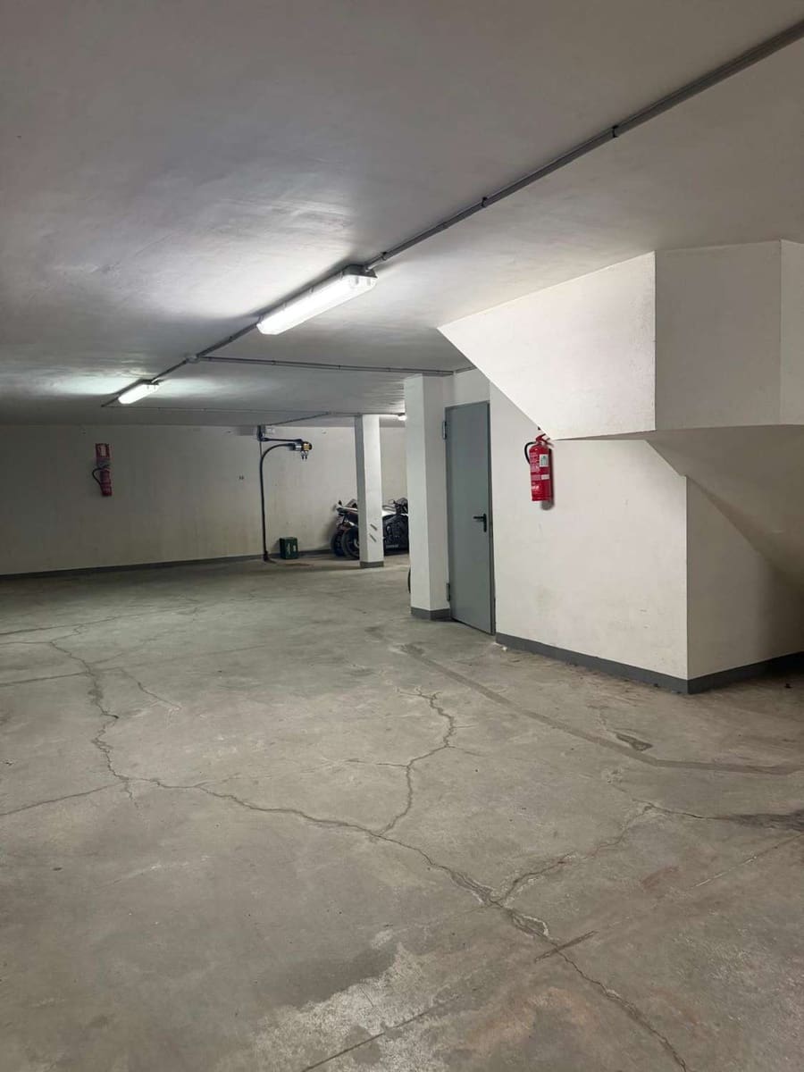 4 bedroom Apartment for sale in Velez-Rubio with garage - € 170,000 (Ref: 9926805)