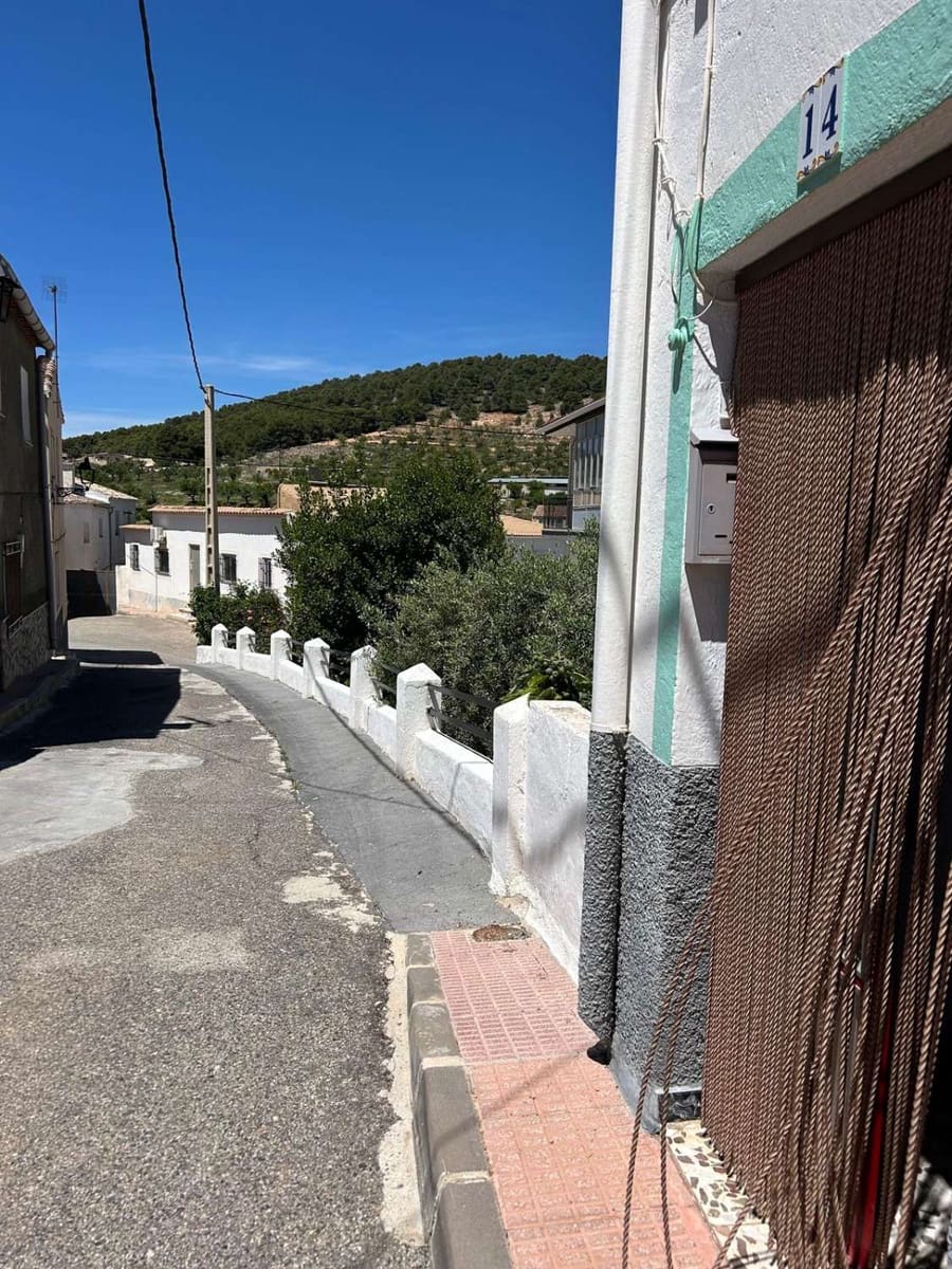 3 bedroom Semi-detached Villa for sale in Maria - € 69,000 (Ref: 9926806)