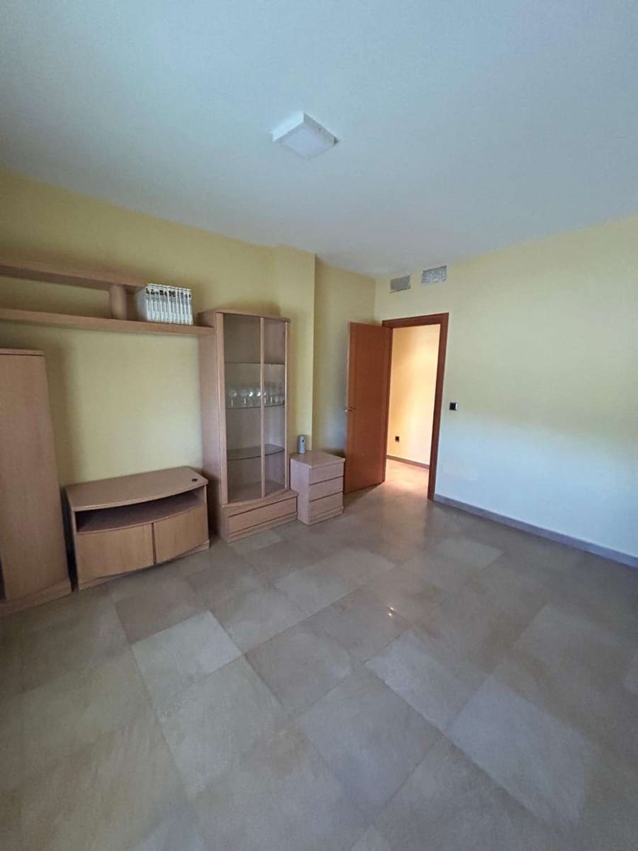 4 bedroom Finca/Country House for sale in Lorca - € 390,000 (Ref: 9926808)