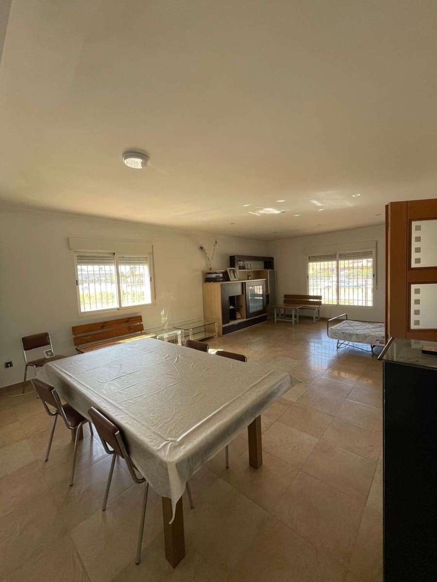 4 bedroom Finca/Country House for sale in Lorca - € 390,000 (Ref: 9926808)